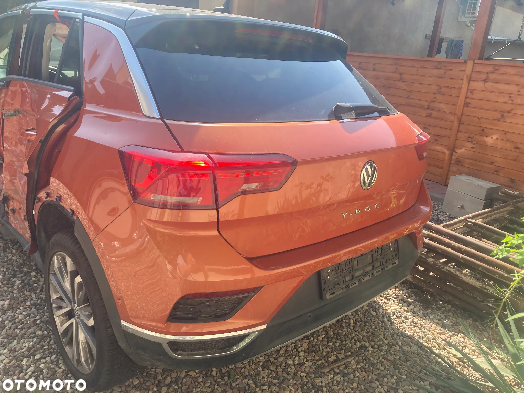 Volkswagen T-Roc - 5