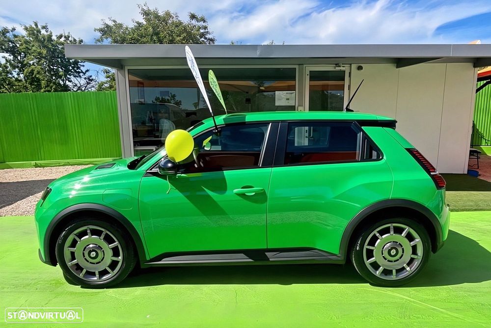 Renault 5 E-Tech 40 kWh Evolution Autonomia Urbana - 25