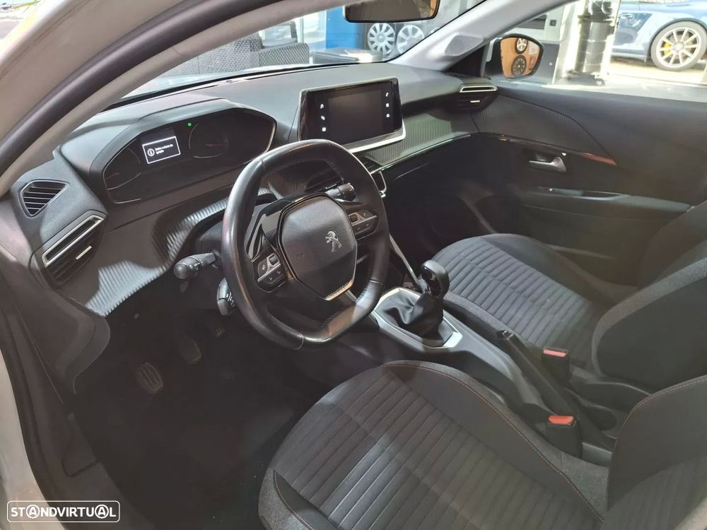 Peugeot 208 1.2 PureTech Like - 9