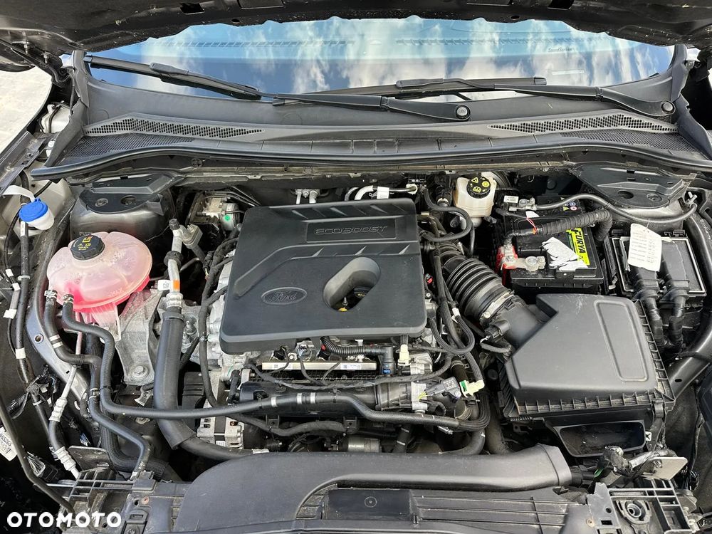 Ford Kuga 1.5 EcoBoost FWD ST-Line - 8