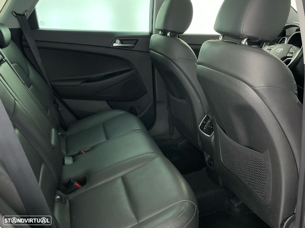 Hyundai Tucson 1.6 CRDi Premium +P.Pe+P.Style Plus - 25