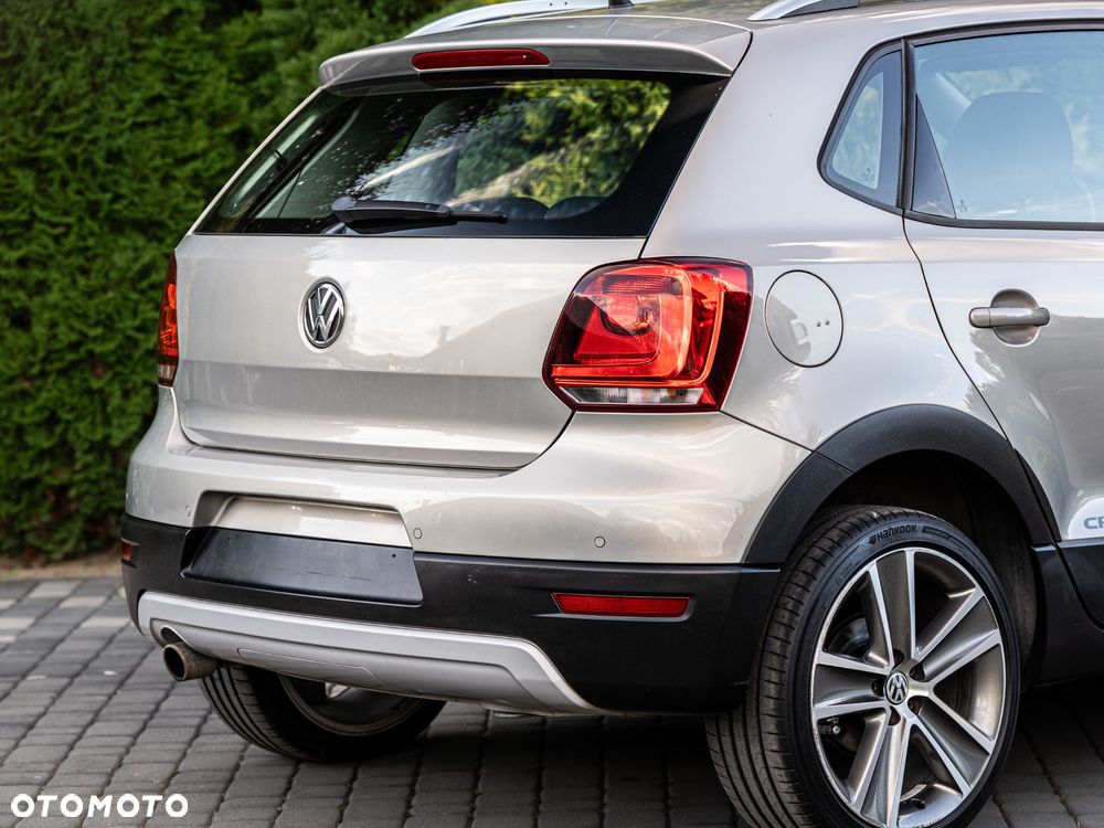 Volkswagen Polo 1.2 TSI Cross - 17