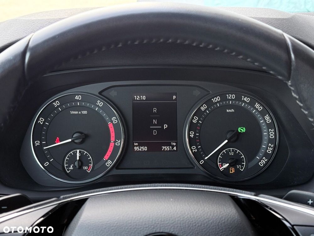 Skoda Octavia 1.5 TSI e-Tec Ambition DSG - 32