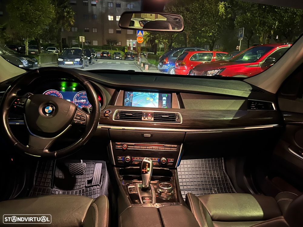 BMW 520 Gran Turismo d Line Luxury - 12