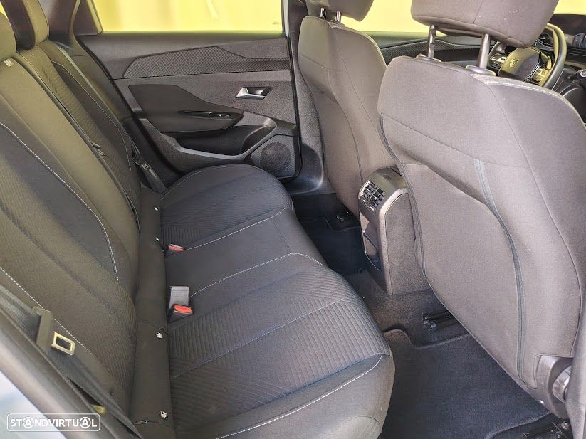 Peugeot 308 SW 1.2 PureTech Active - 11