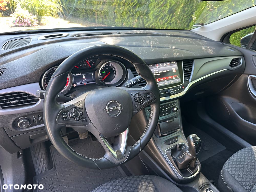 Opel Astra 1.4 T Elite - 15