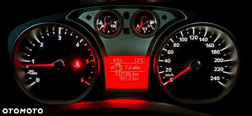 Ford Focus 2.0 TDCi DPF Titanium - 39