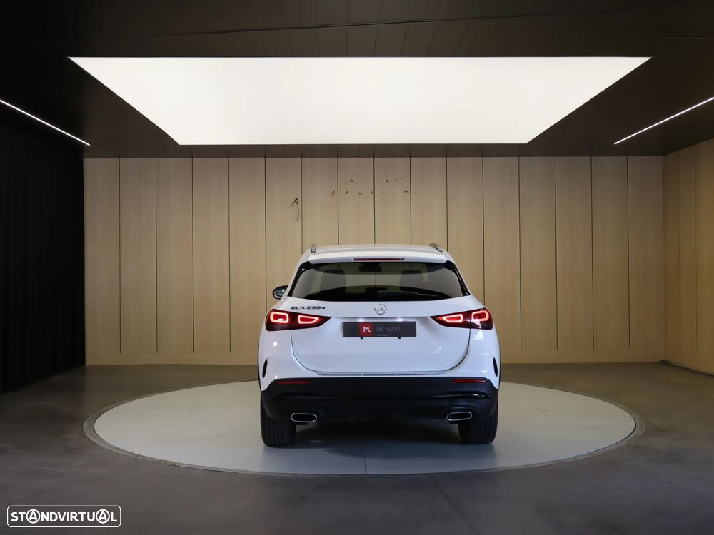 Mercedes-Benz GLA 250 e 8G-DCT AMG Line - 5