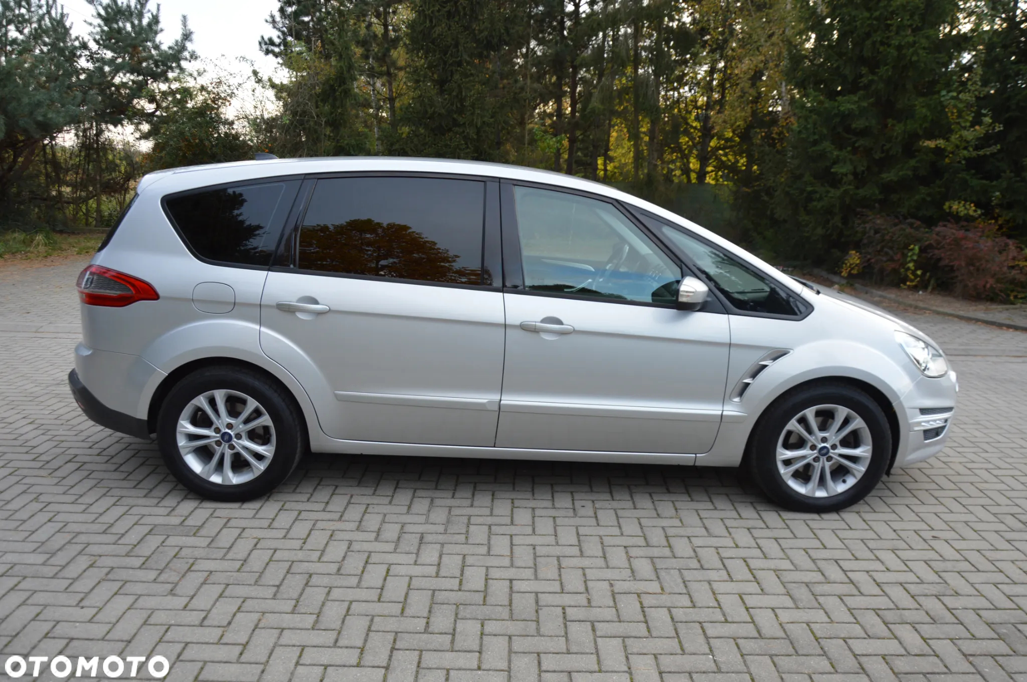 Ford S-Max 2.0 TDCi DPF Titanium - 12