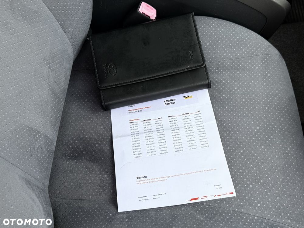 Toyota Prius 1.5 VVT-i Sol - 30