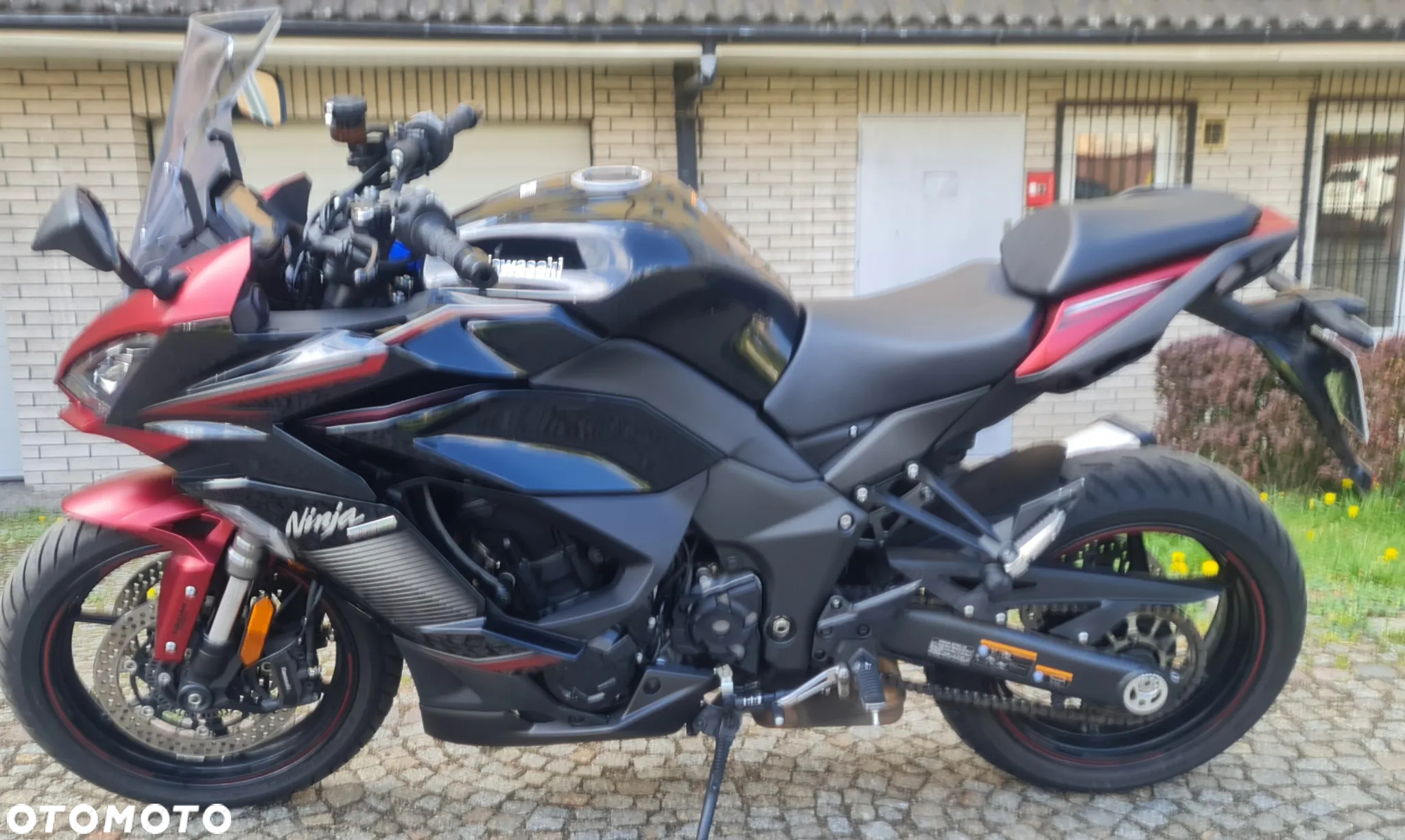 Kawasaki Ninja 1000 SX - 6