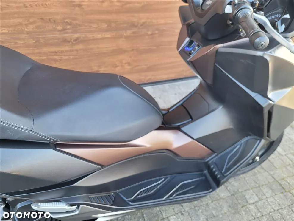 Honda NSS - 25