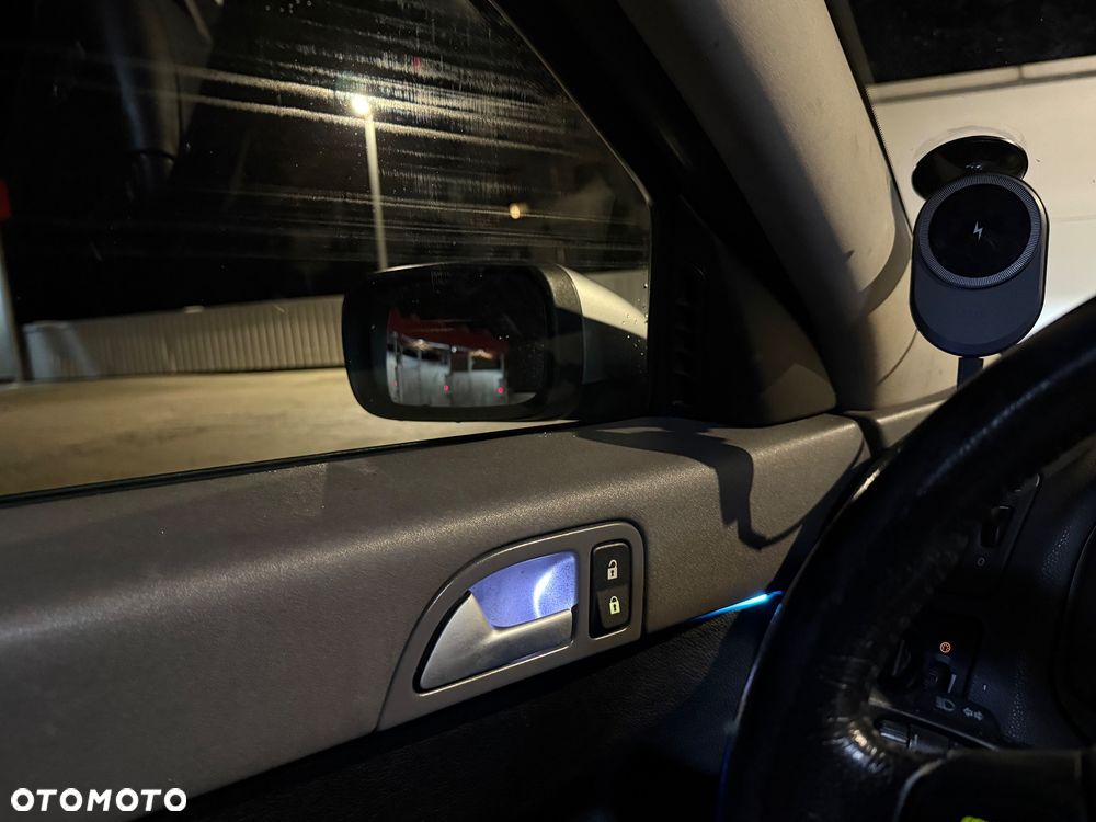 Volvo V50 2.0D Momentum - 24