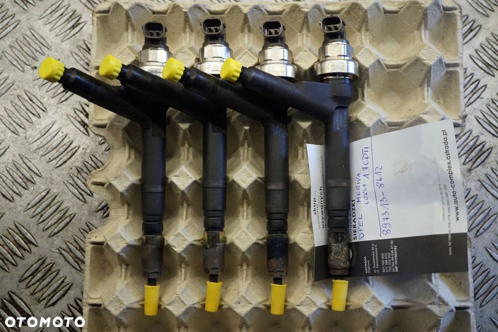 WTRYSKIWACZE WTRYSKI MERIVA A 1.7 CDTI 897313-8612 OPEL 2003-2005 - 1