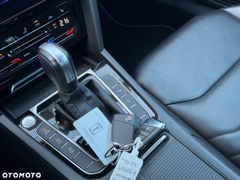 Volkswagen Arteon 2.0 TSI 4Motion R DSG - 38