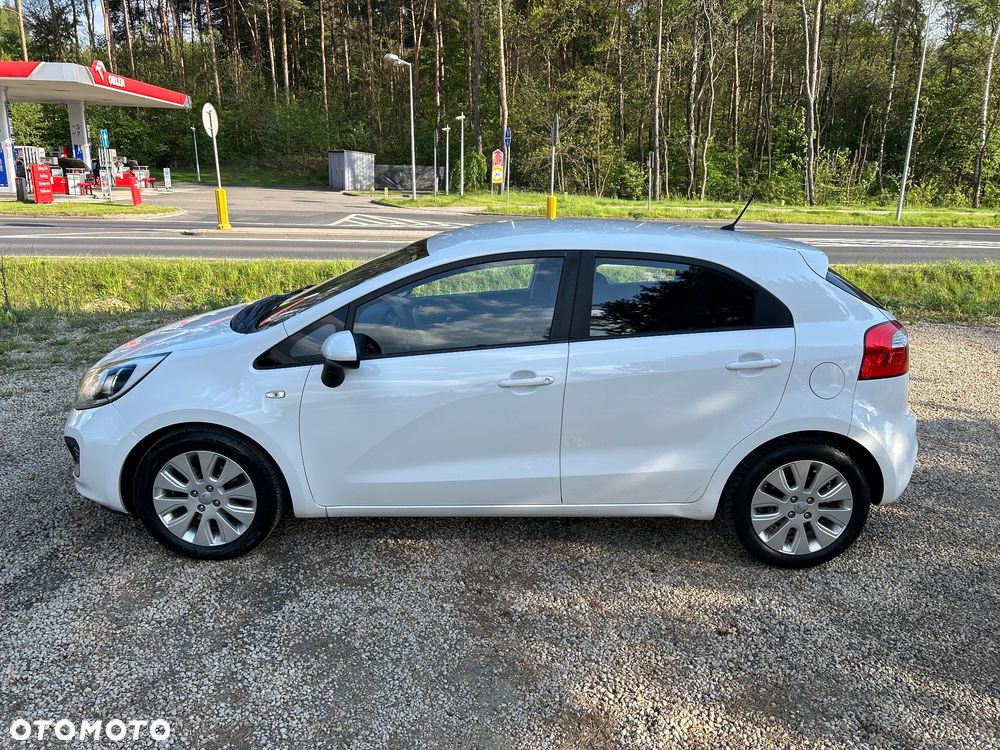 Kia Rio 1.4 Edition 7 - 24