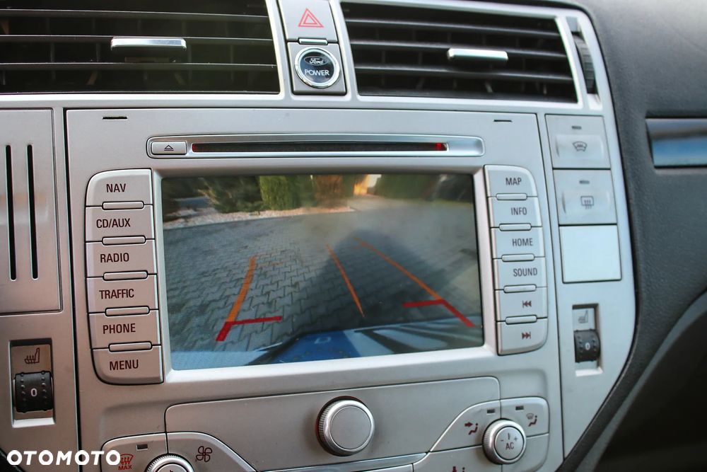 Ford Kuga 2.5 4x4 White Magic - 20