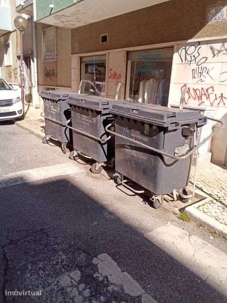 Lavandaria cede-cotas ou sub alugasse - Grande imagem: 2/6