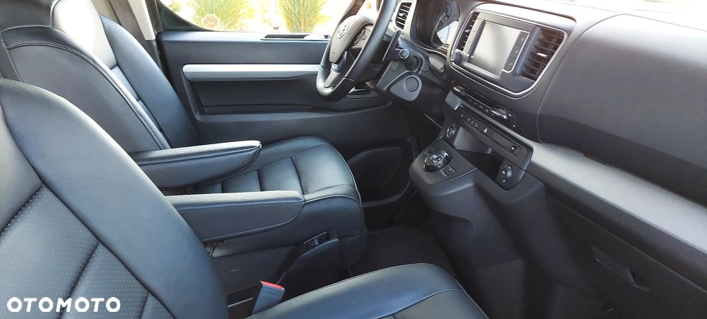 Toyota Proace Verso 2.0 D4-D Medium VIP - 29