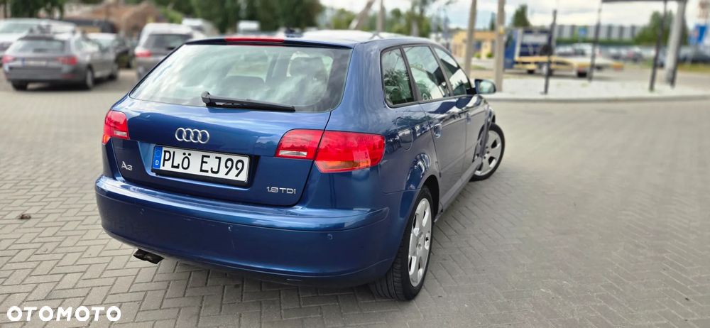 Audi A3 Sportback 1.9 TDI Ambiente - 14