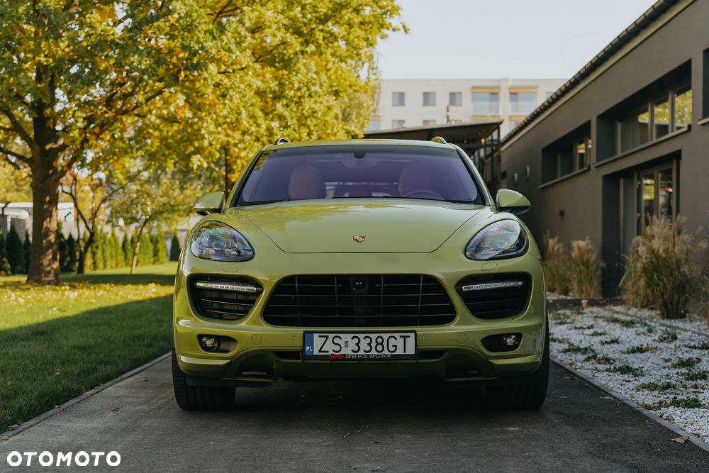 Porsche Cayenne GTS - 3
