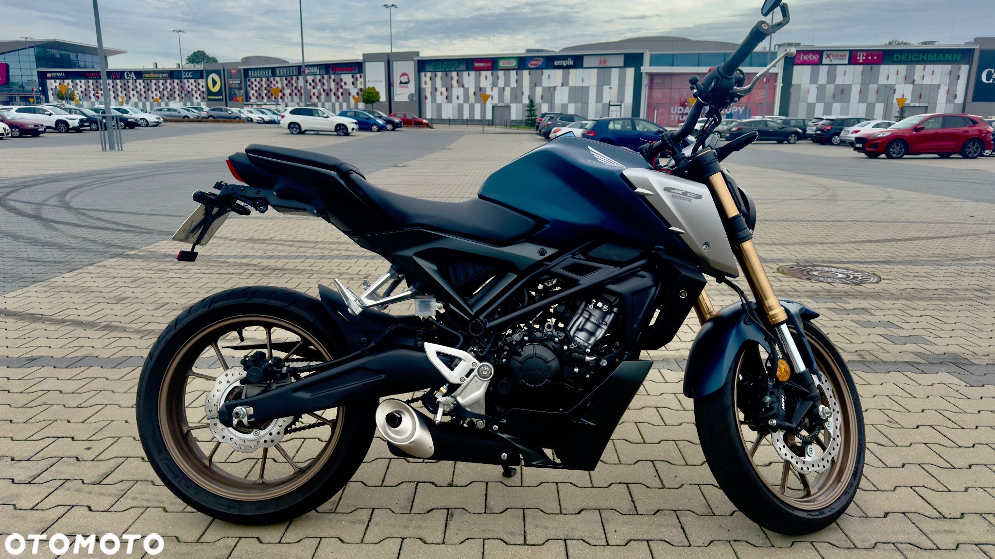 Honda CB - 1