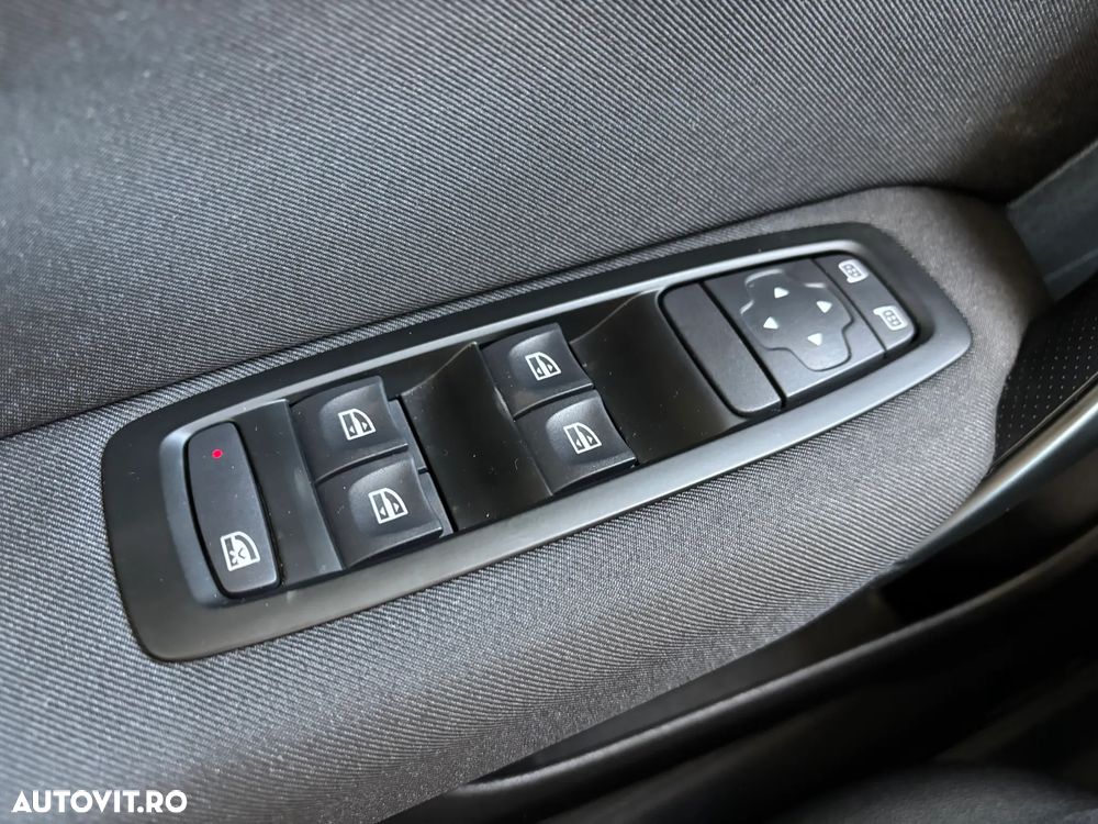 Renault Megane TCe GPF EDC Intens - 21