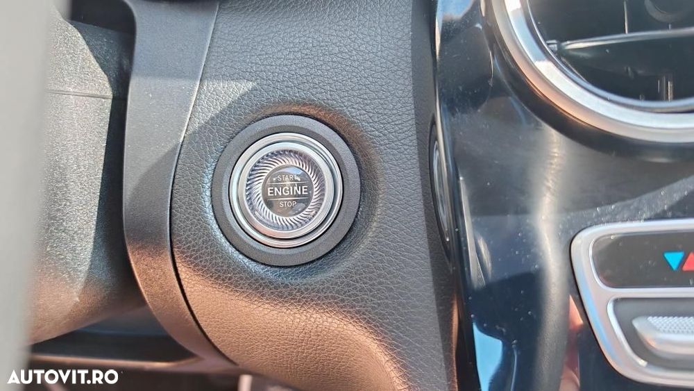 Mercedes-Benz C - 31