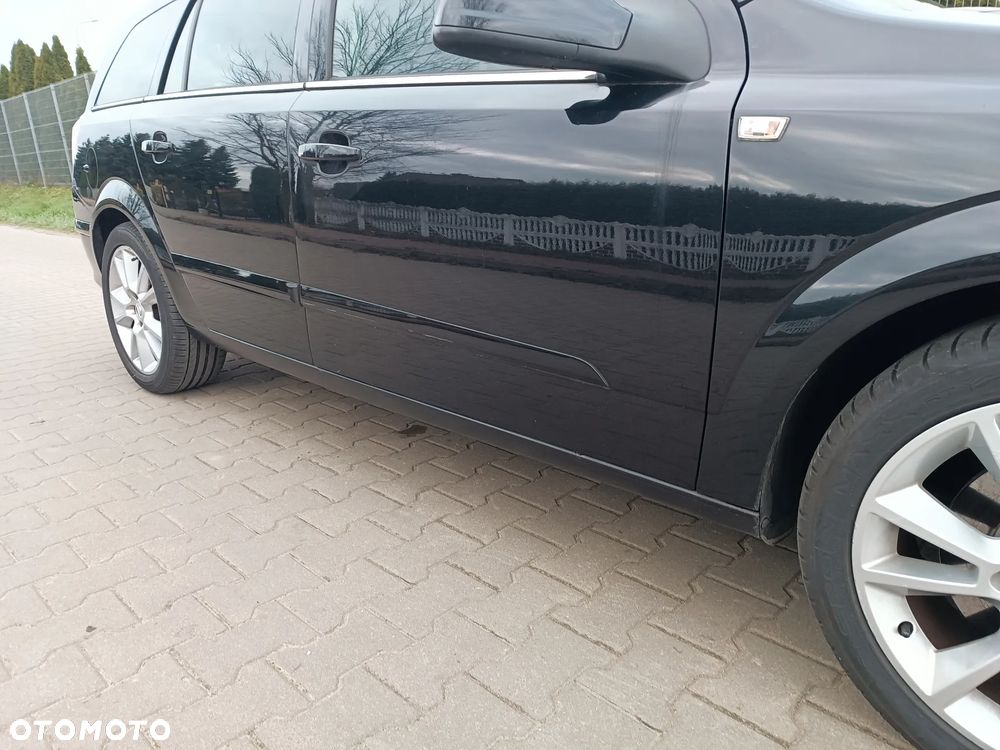 Opel Astra 1.7 CDTI DPF Edition - 21