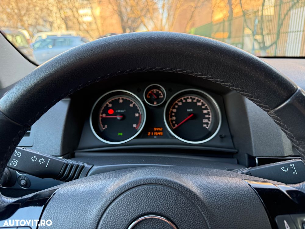 Opel Astra 1.3 CDTI - 12