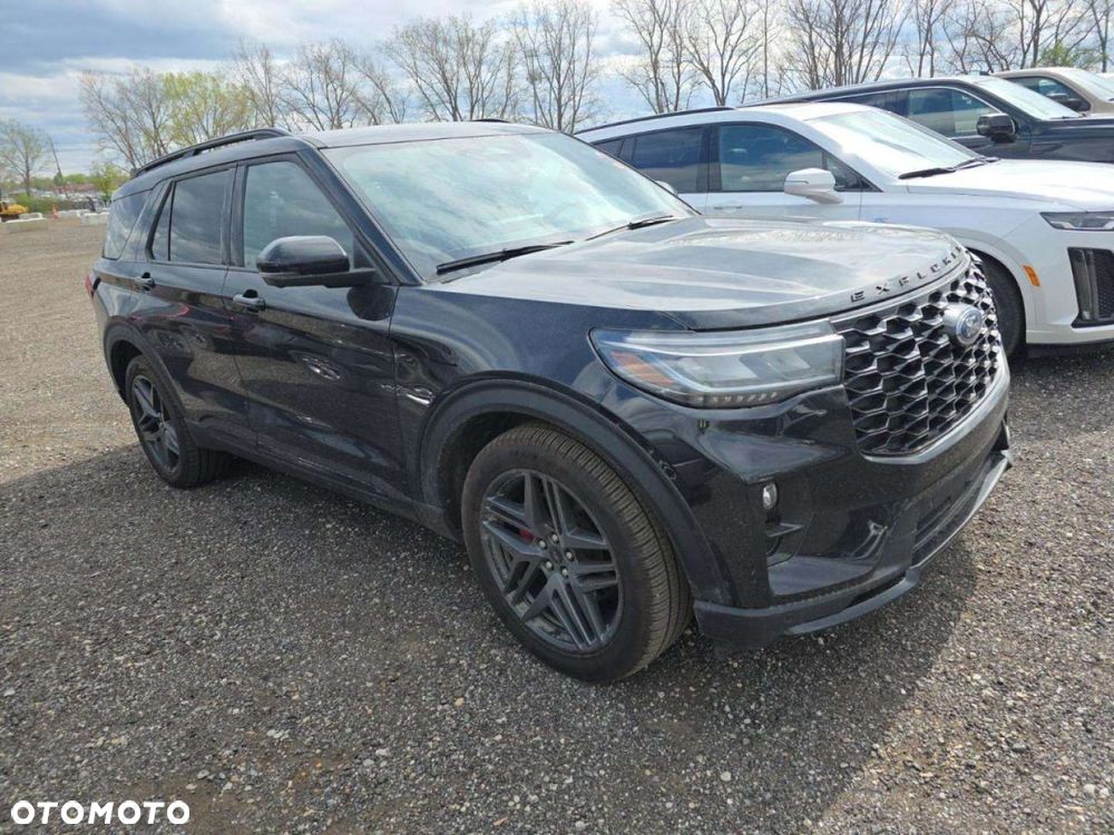 Ford Explorer - 5