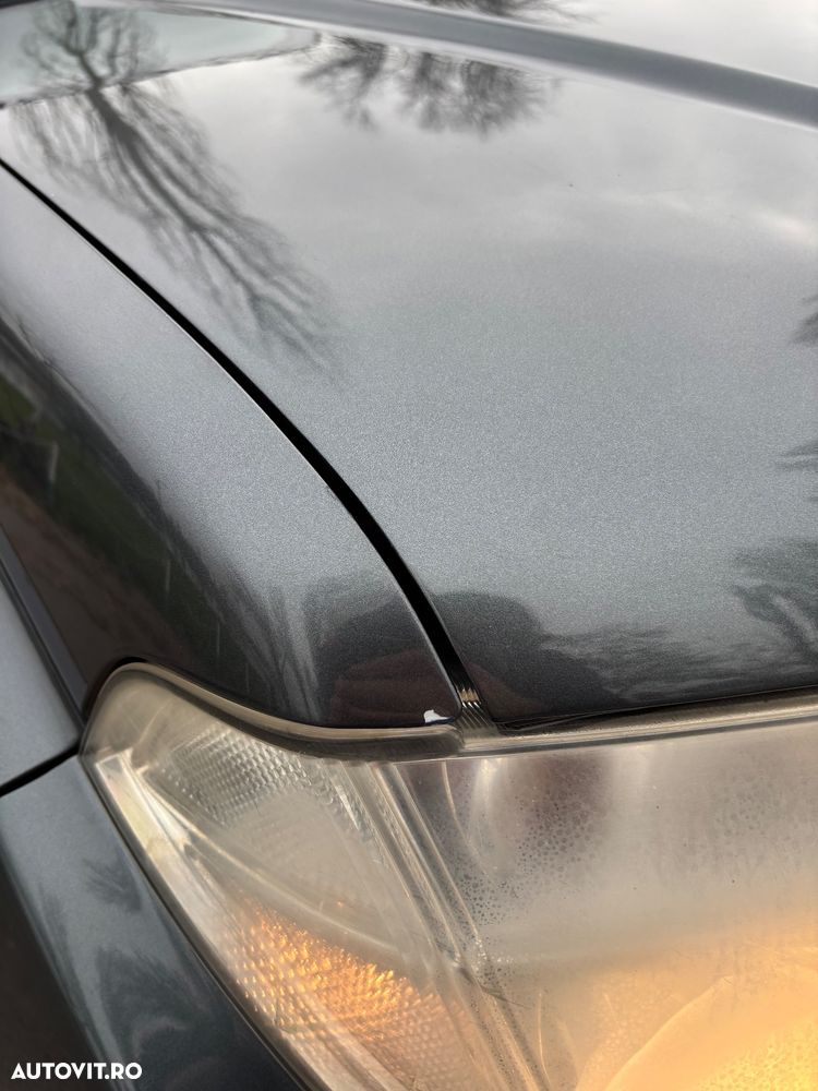 Nissan Pathfinder 2.5 dCi Comfort - 34