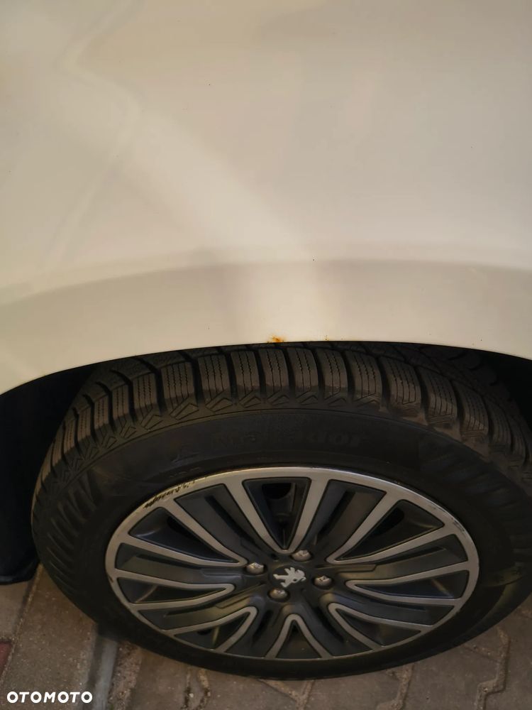 Peugeot 2008 1.6 VTi Active - 3