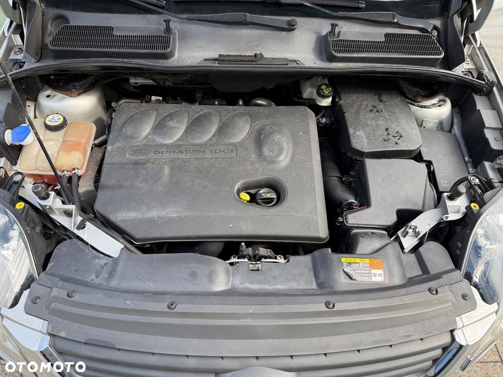 Ford Kuga 2.0 TDCi 4WD Titanium - 24