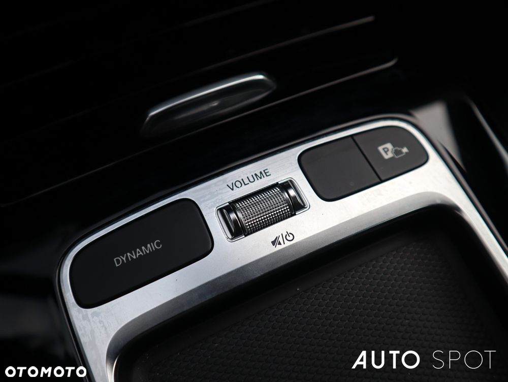 Mercedes-Benz CLA 200 AMG Line 7G-DCT - 39