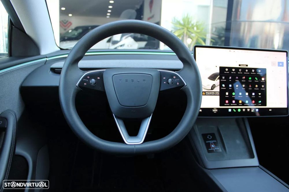 Tesla Model 3 Tração Traseira - 32