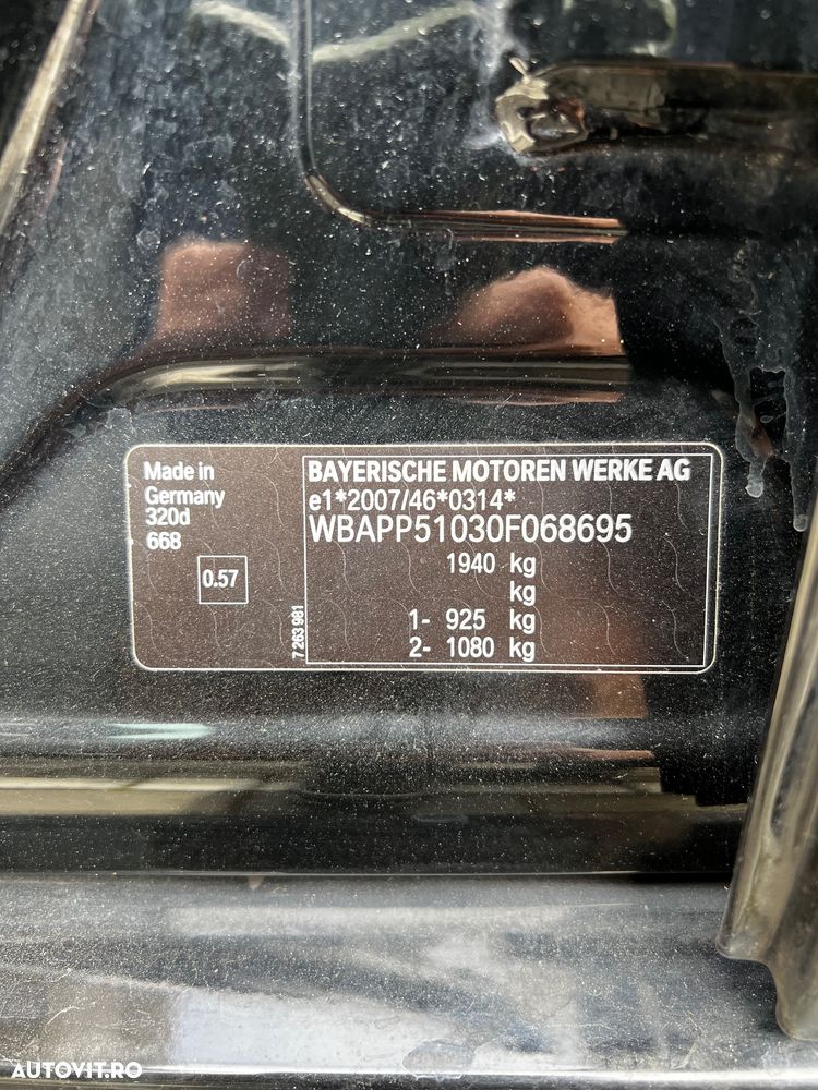 BMW Seria 3 320d - 19