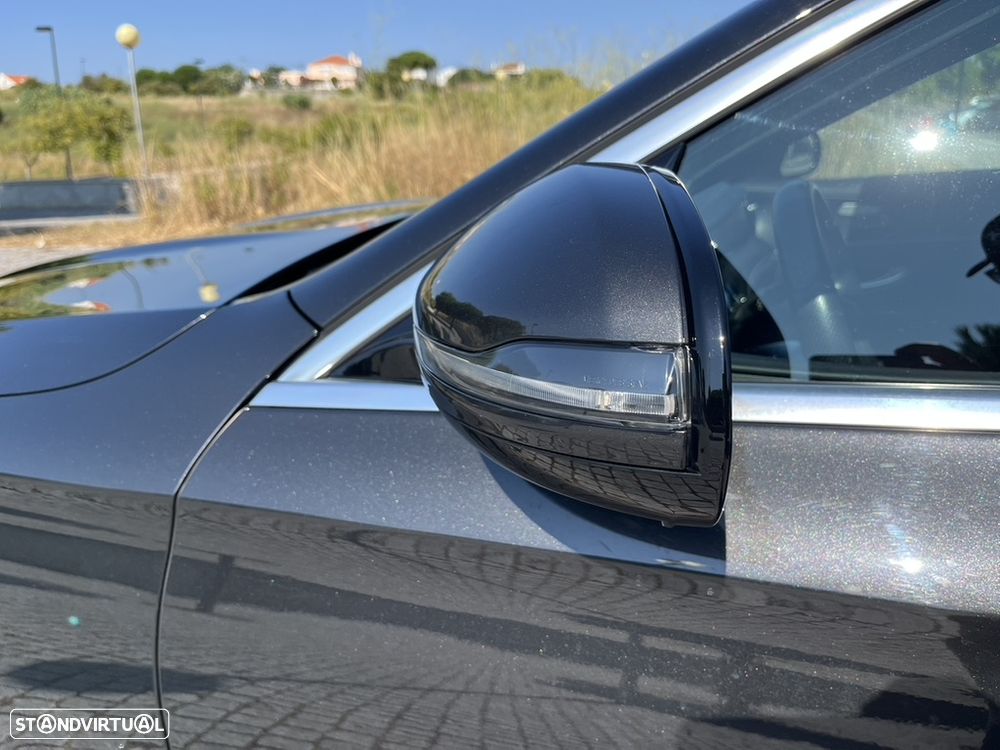 Mercedes-Benz E 300 de AMG Line - 21