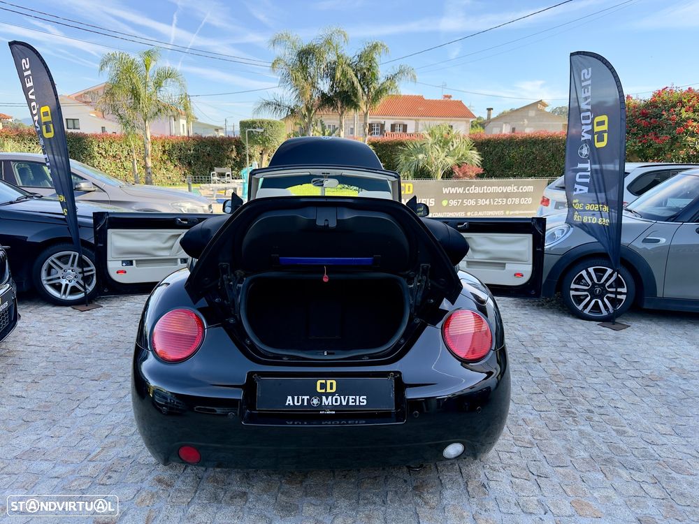 VW New Beetle Cabriolet 1.4 Top Couro - 37