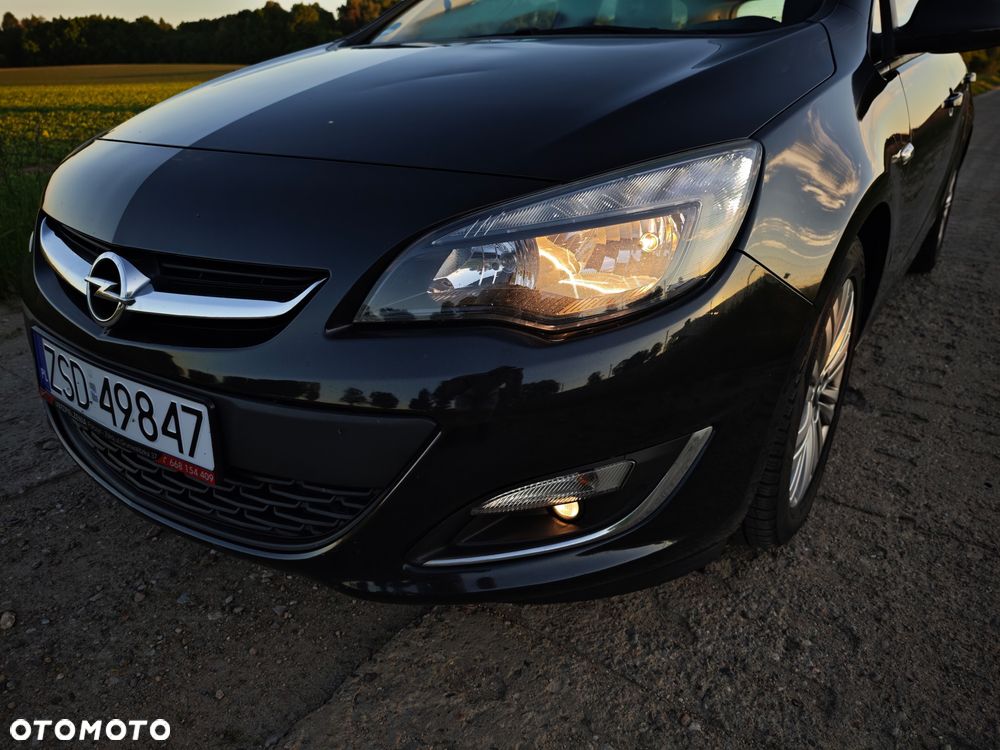 Opel Astra 1.7 CDTI DPF ecoFLEX TourerStart/Stop ENERGY - 10