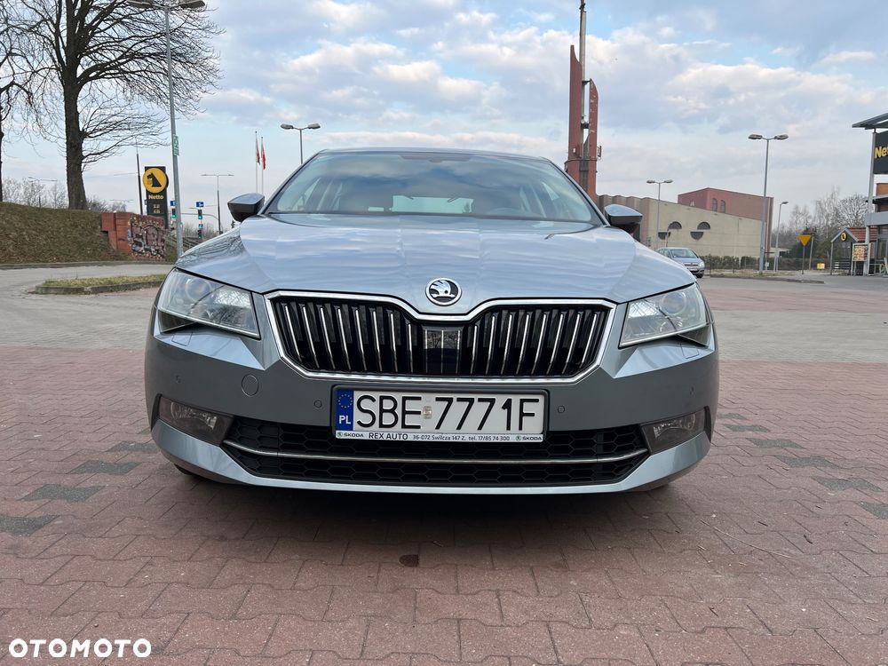 Skoda Superb 2.0 TSI 4x4 Ambition DSG - 2