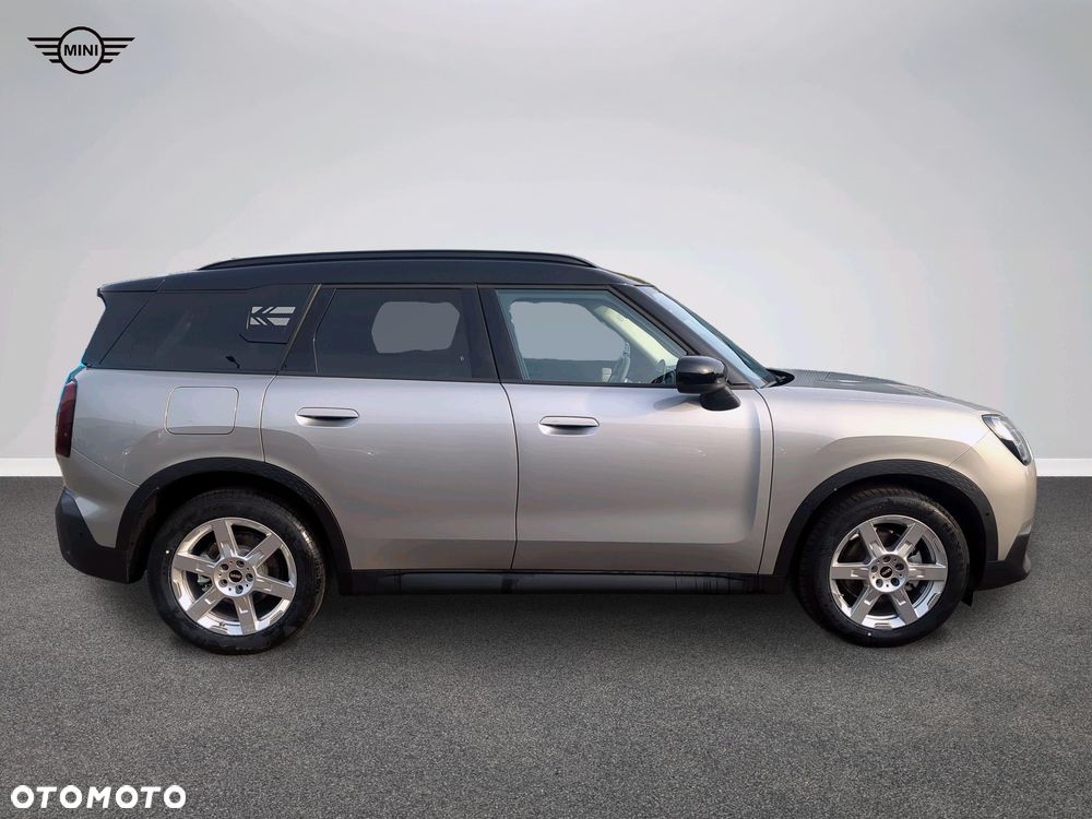 MINI Countryman D mHEV Linia Classic - 4