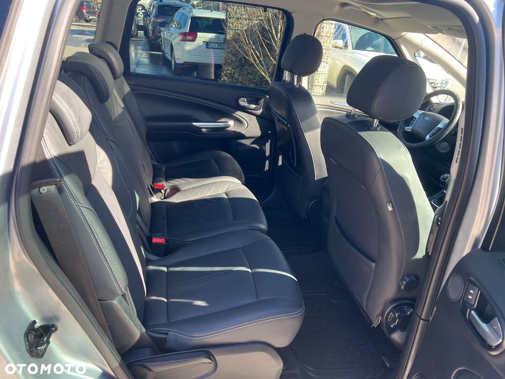 Ford S-Max 2.0 TDCi DPF Gold X - 29