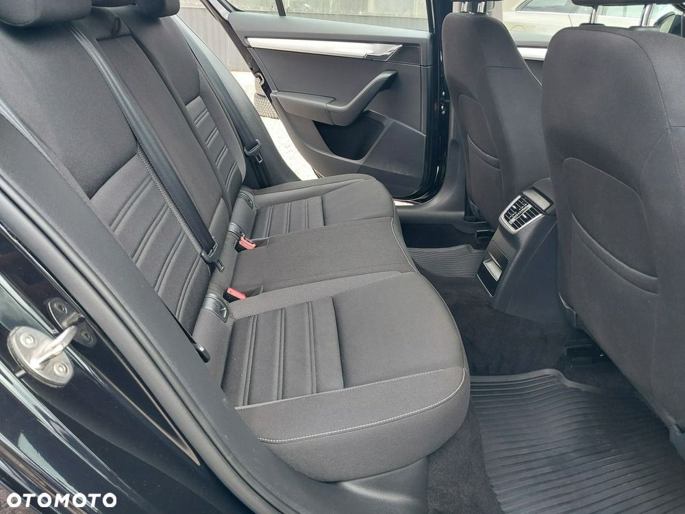 Skoda Octavia 1.4 TSI Ambition - 18
