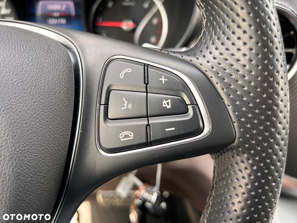 Mercedes-Benz Klasa V 300 d 4-Matic 9G-Tronic Avantgarde (ekstra d³) - 33