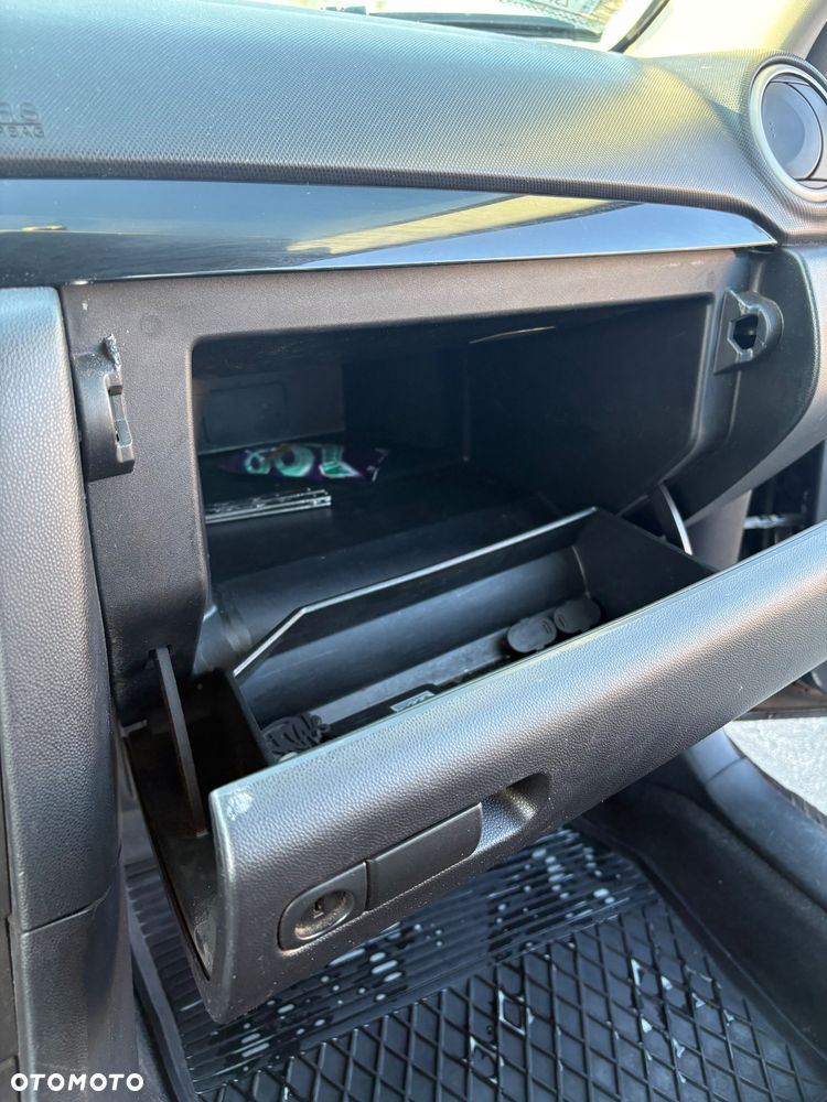 Mazda 3 2.0 CD Active - 11