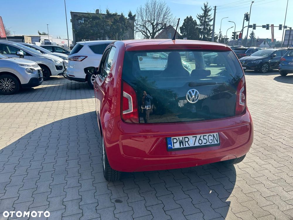 Volkswagen up! beats - 9