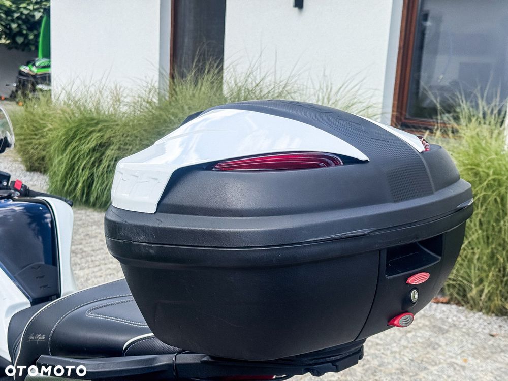 Honda VFR - 22