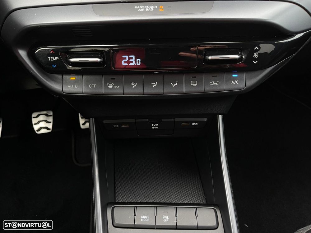 Hyundai Bayon 1.0 T-GDI Premium - 32