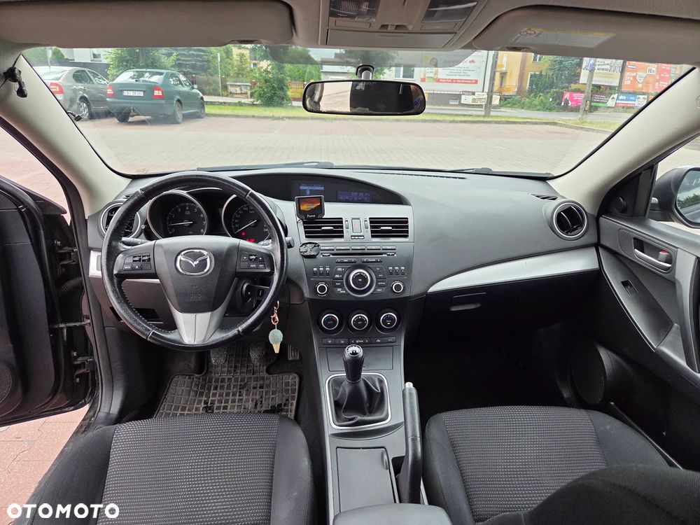 Mazda 3 - 6